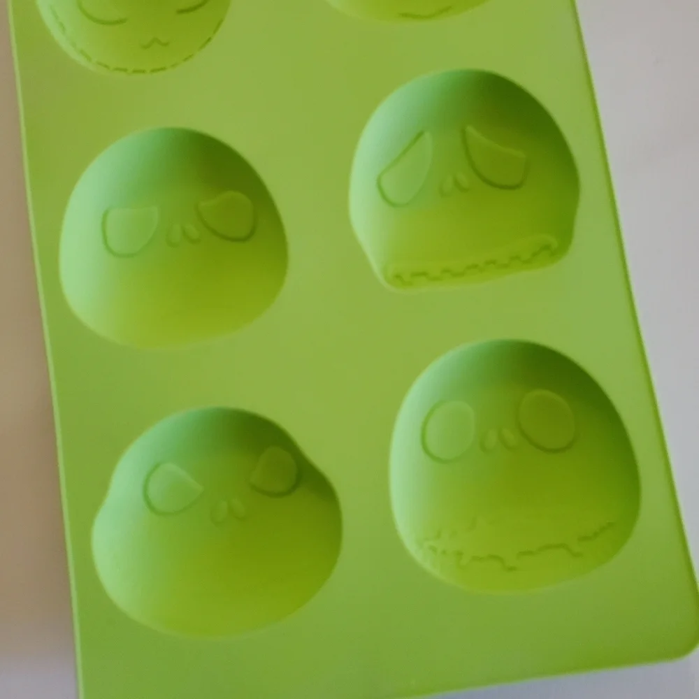 Nightmare Before Christmas Jack Skellington Silicone Baking Mold NWT